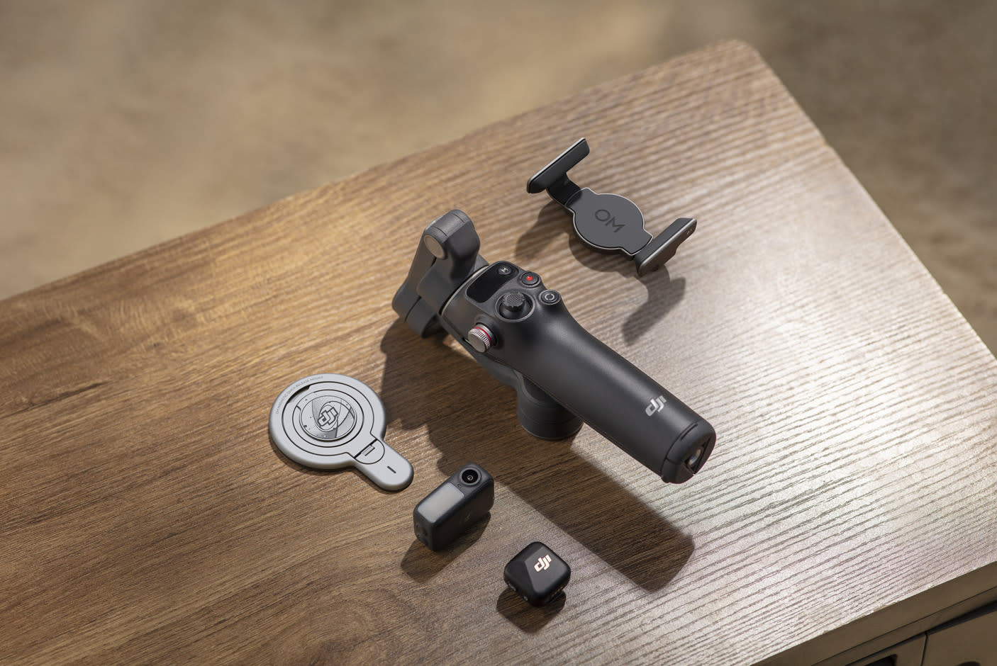 4729013-Tile-6-Advanced-Sound-Reception