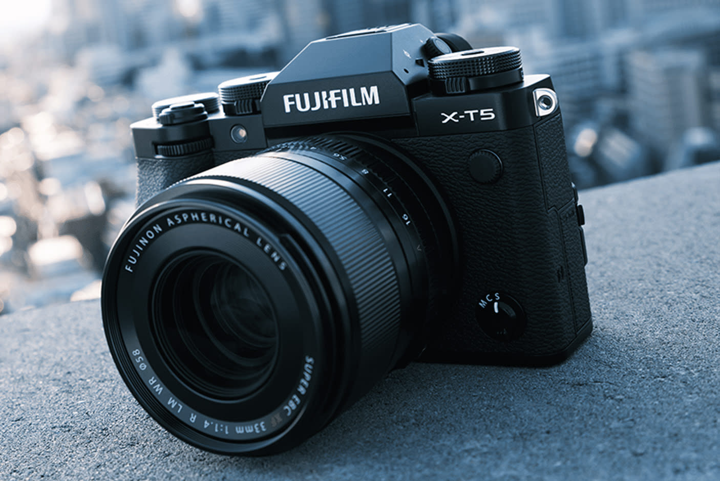 4743261-Tile-7-Fujifilm-X-T5-body