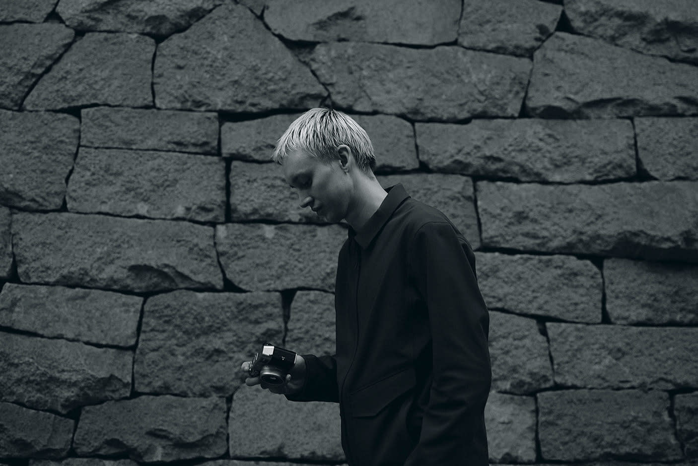 4743415-Tile-5-Grain-Effect