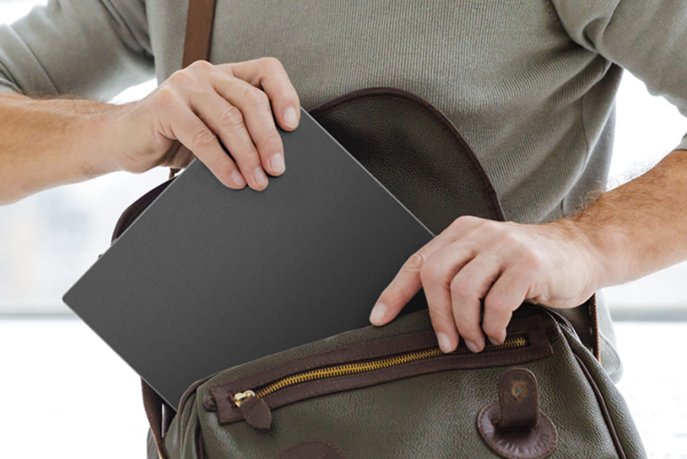 4753704-Tile-3-OTG-Lifestyle