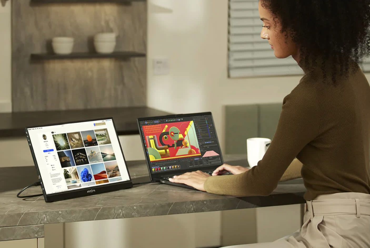 4754425-Tile-3-Ultimate-Laptop-Companion