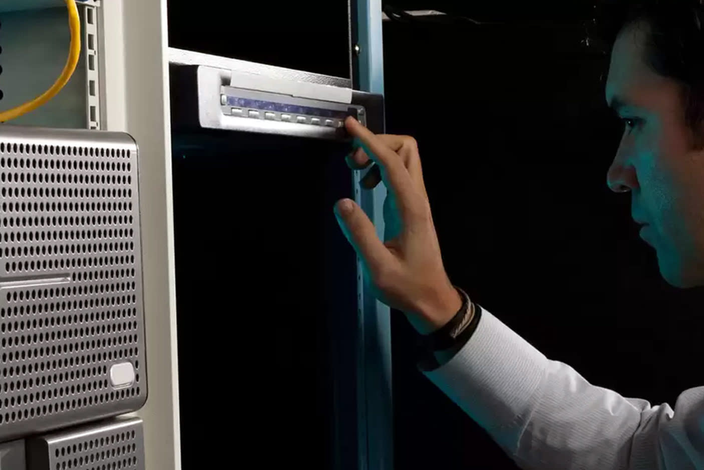 3824632-Tile-2-HelioSeal