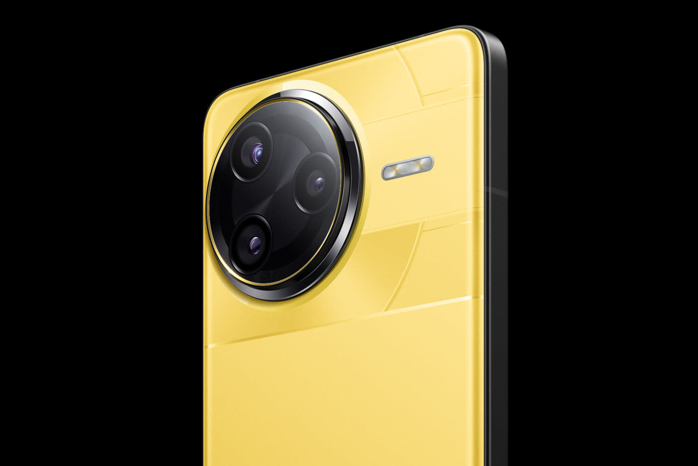 4773233-Tile-3-POCO-Ultra-Camera