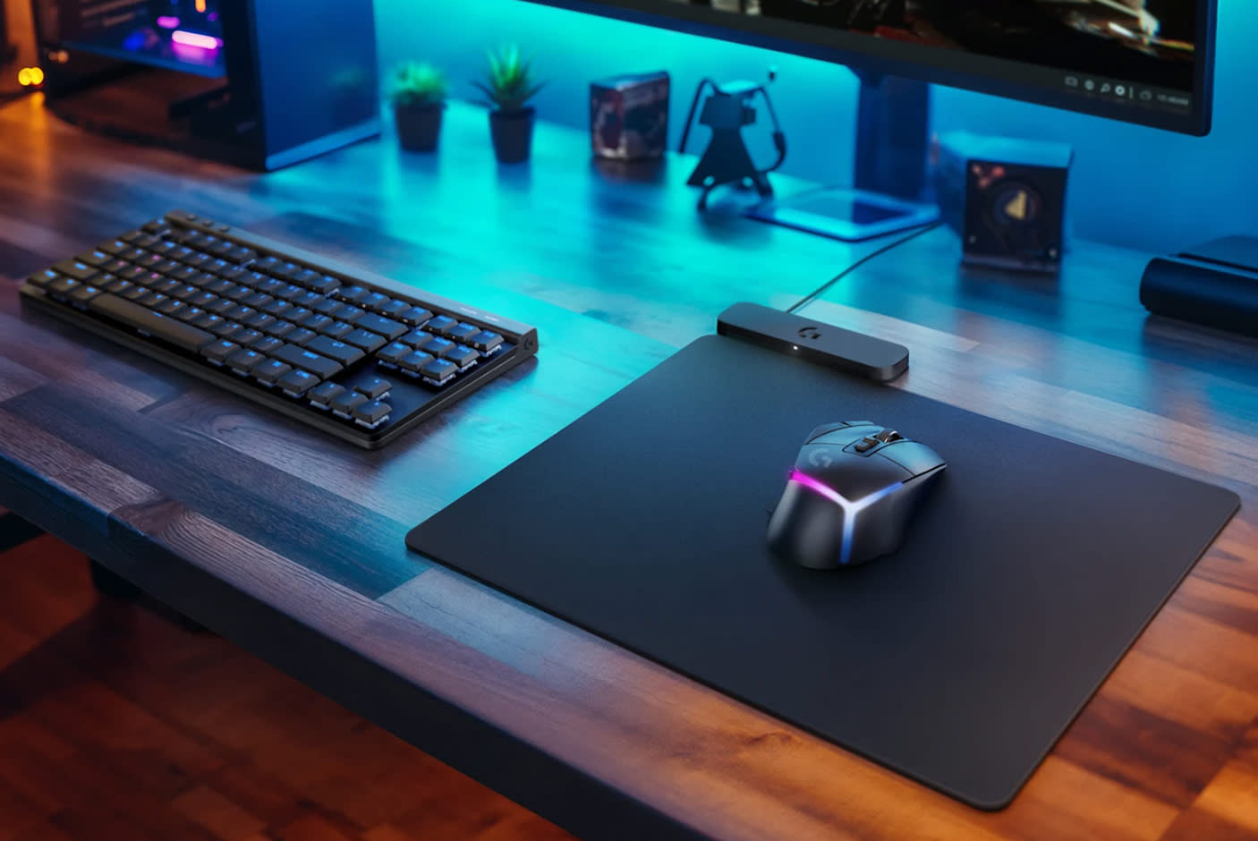 4775600-Tile-1-Logitech-Powerplay2