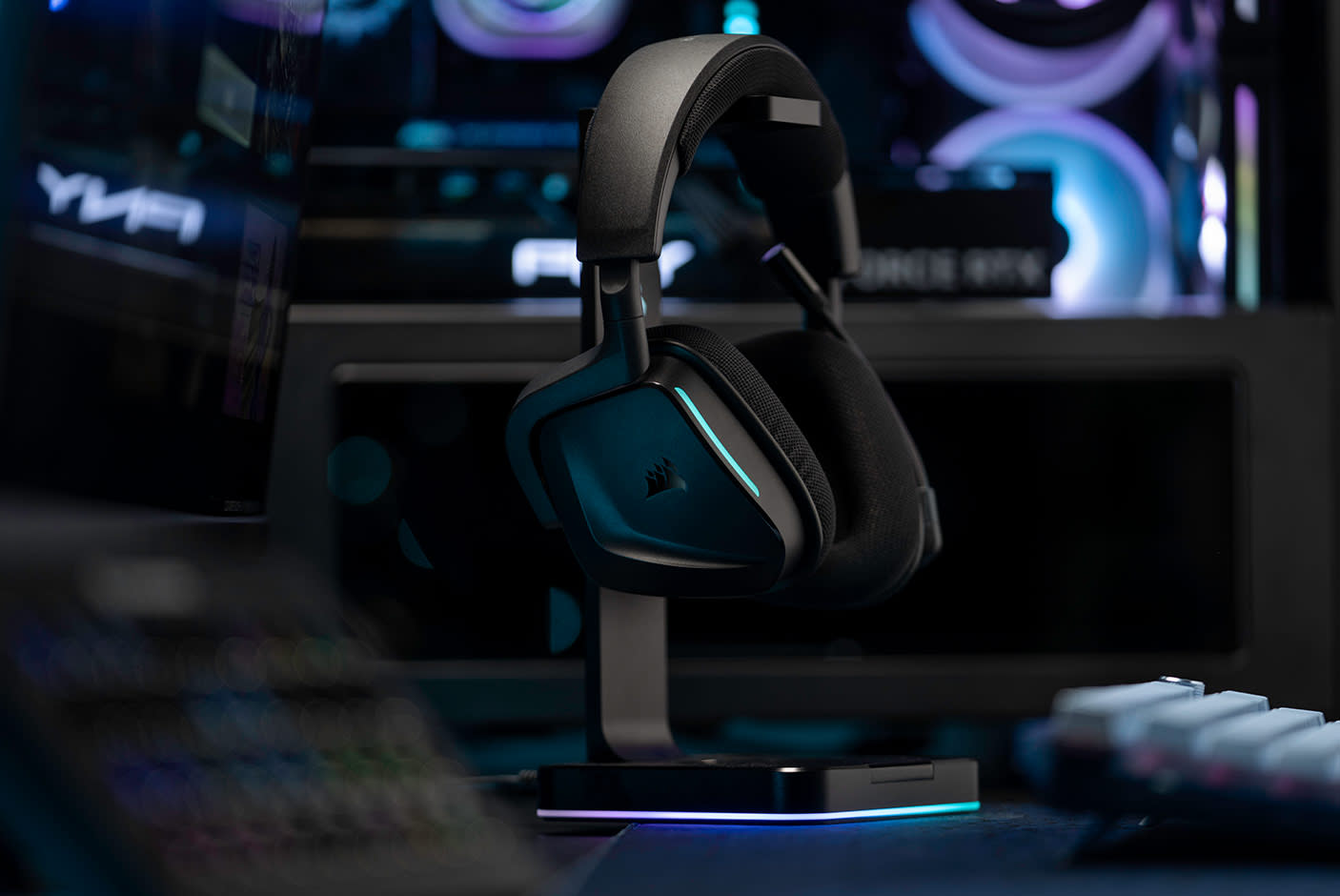 4776119-Tile-1-Corsair-HeadsetV2-iconic