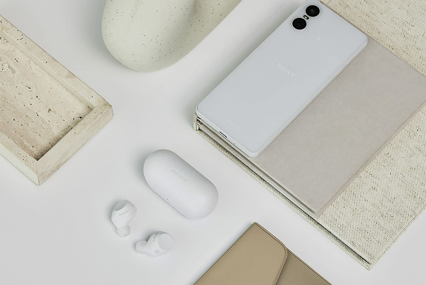 4786386-Tile-2-Sony-WF-C701N-calls