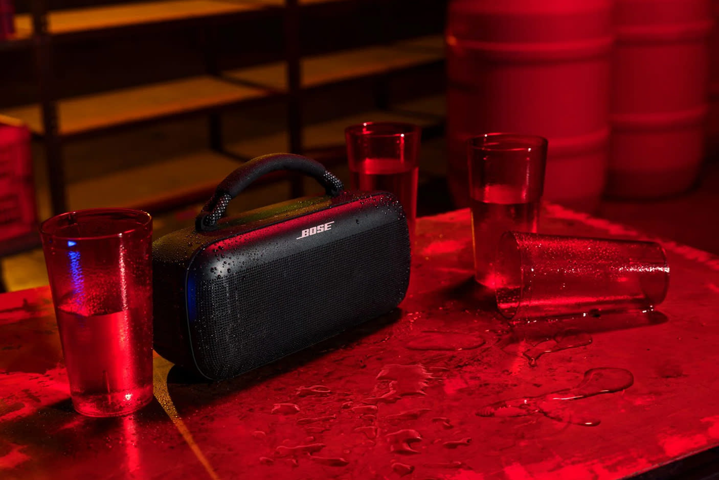 4789318-Tile-3-Bose-SoundLink-Max-portable