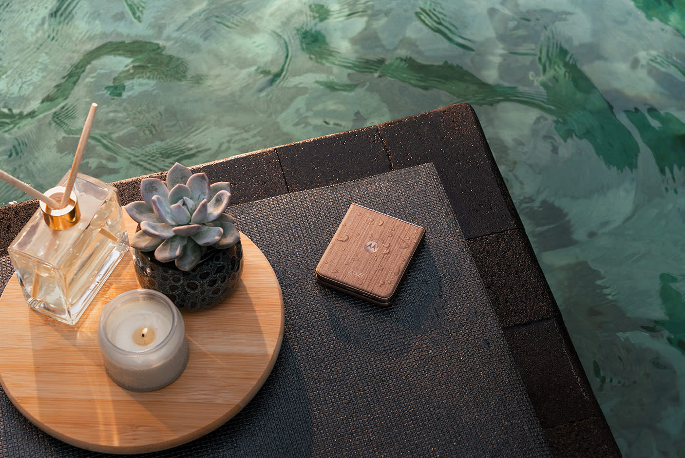 4792033-Tile-7-motorola-razr-60-ultra-atmos