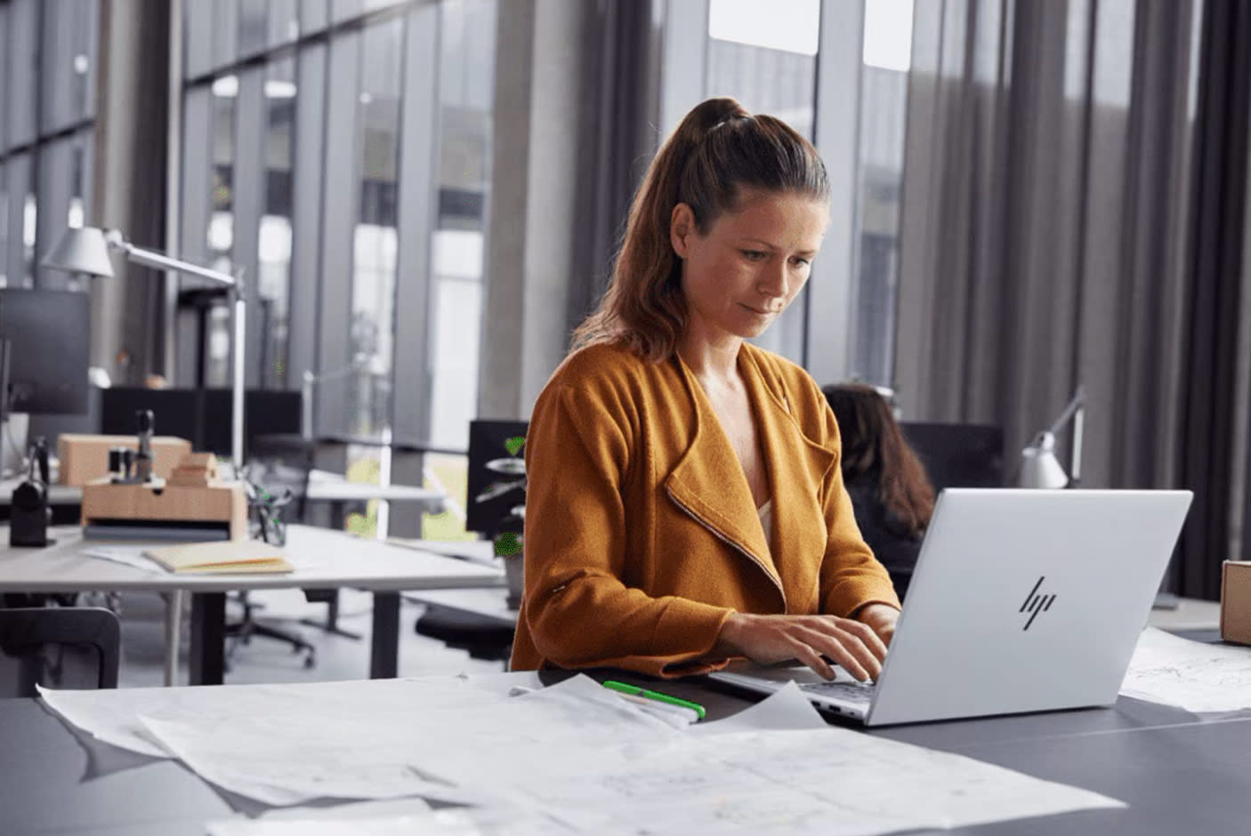 HP EliteBook 660 G11