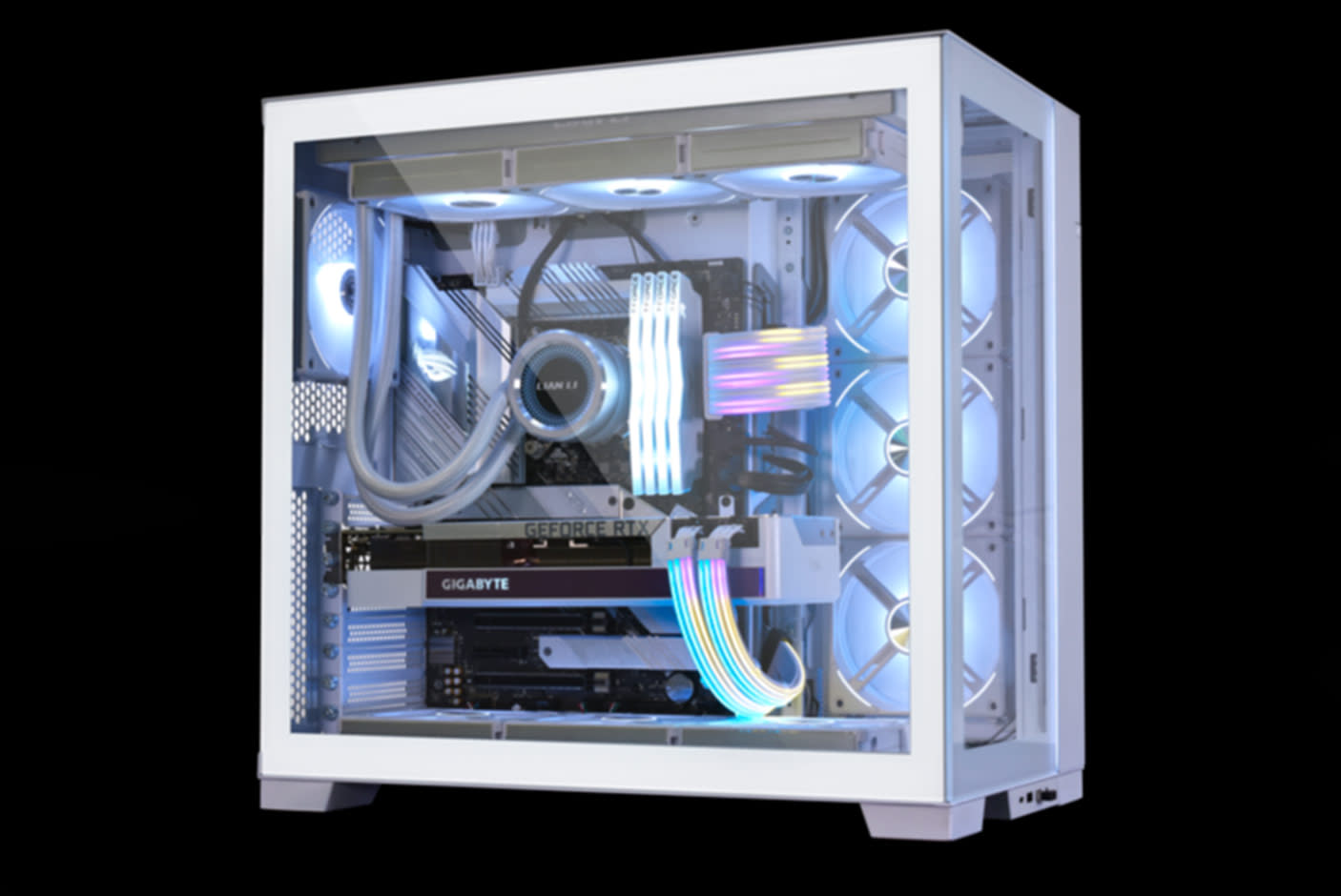 Lian Li STRIMER PLUS V2 