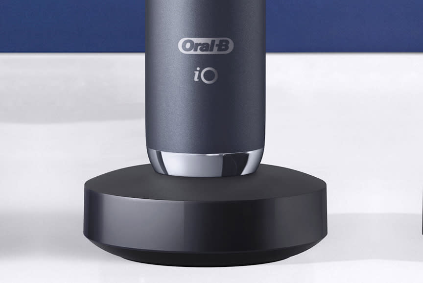 Βάση που… μαγνητίζει!