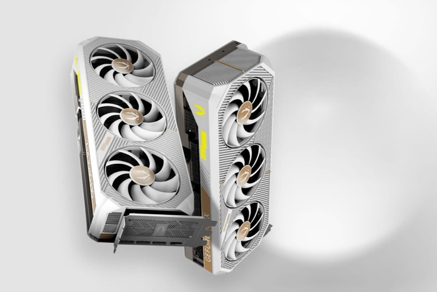 4705351-Tile-8-Zotac-Gaming-5090-Solid-OC