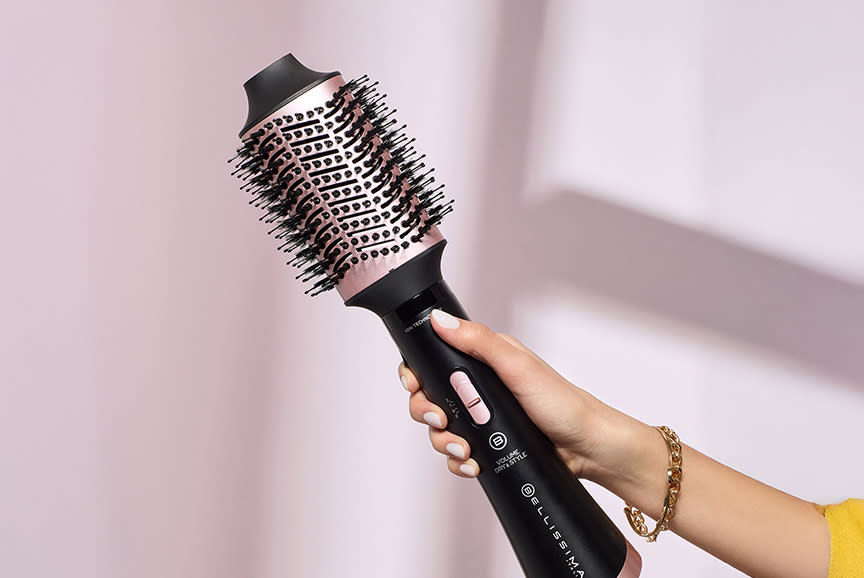 Βάζει «Χ» στο φριζάρισμα!