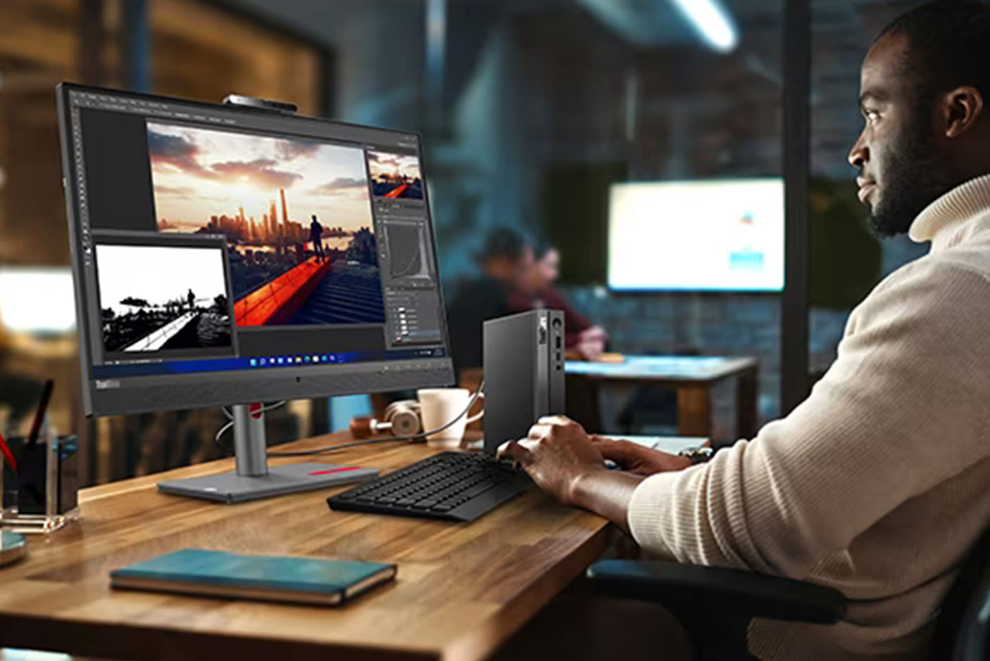 Lenovo ThinkCentre Neo 50q Gen 4 Tiny 