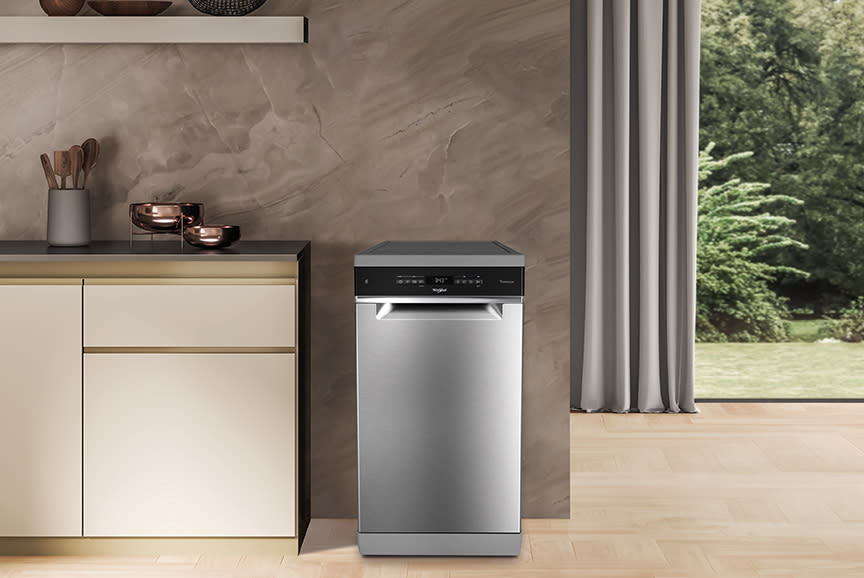 Διαισθάνεται και εκτελεί ανάλογα