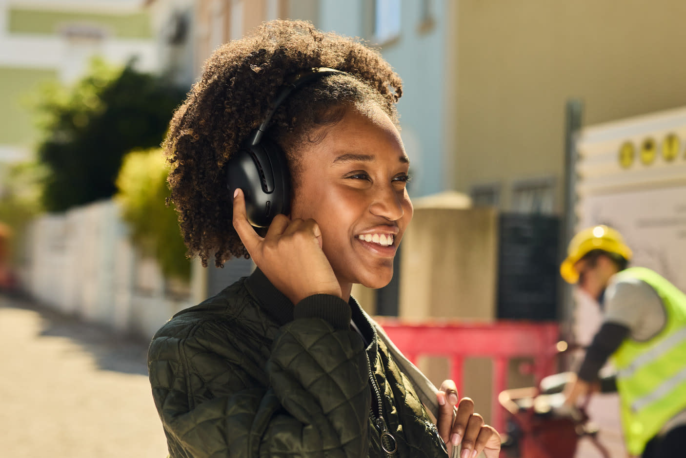 4x Adaptive Beamforming Mics