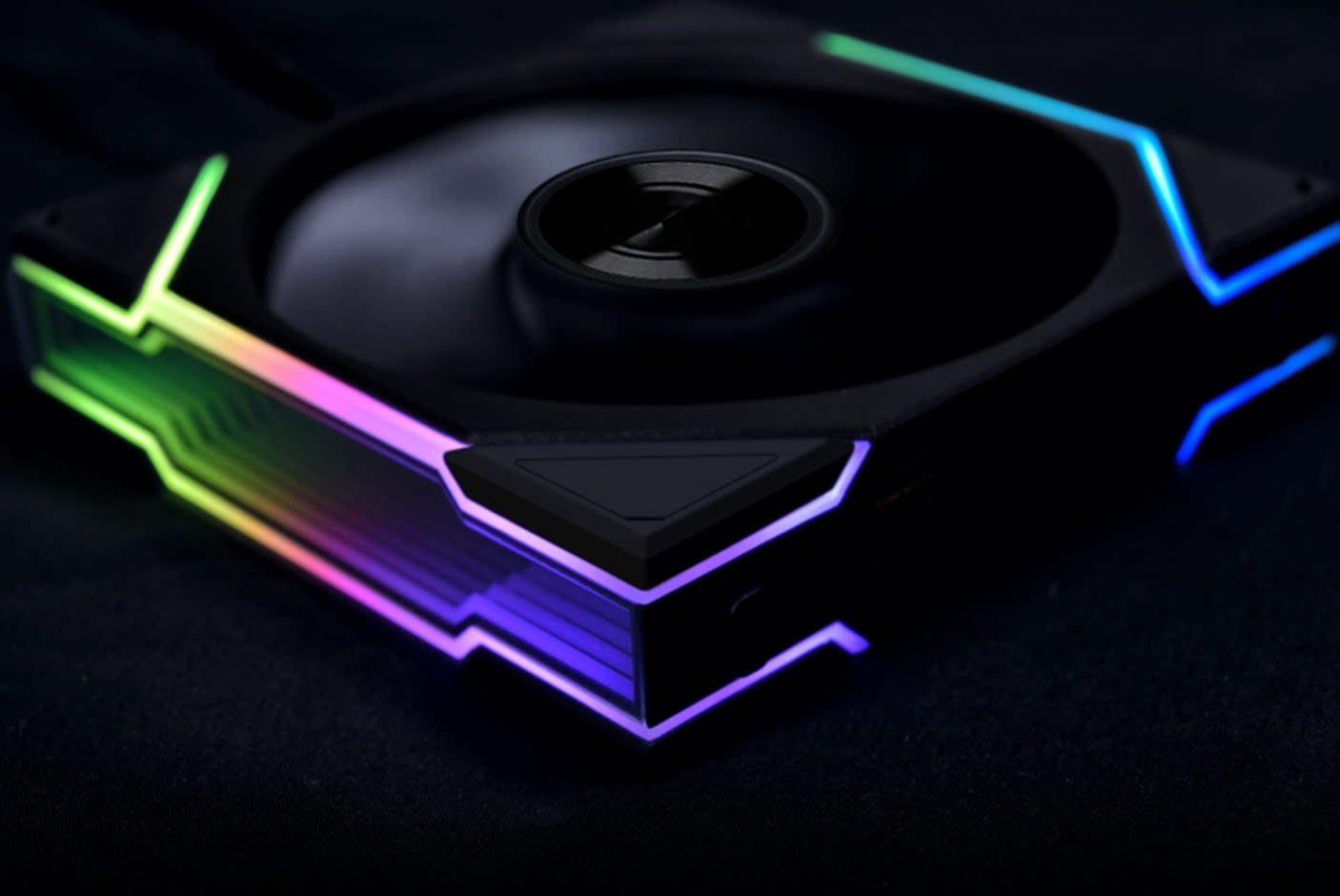 Lian Li UNI FAN TL-LCD Wireless Reverse Black 