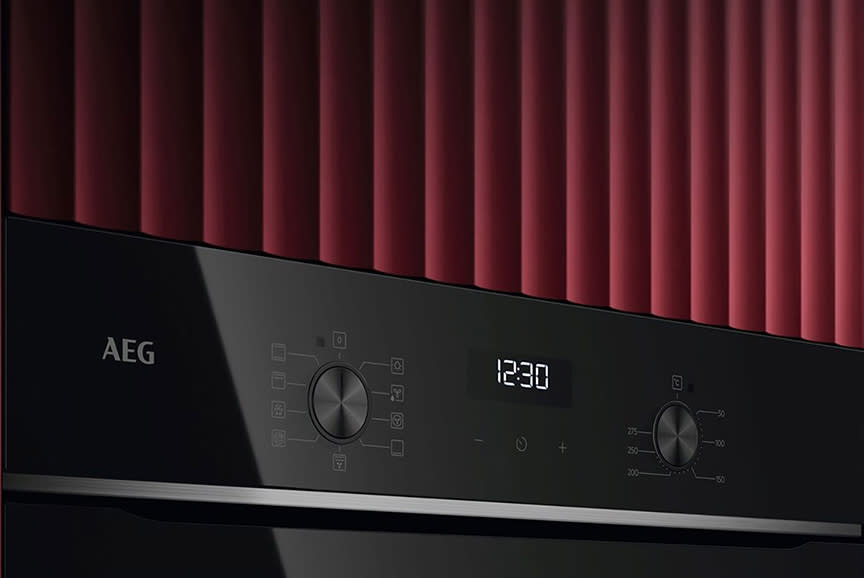 AEG Φούρνος TU5PB431SB
