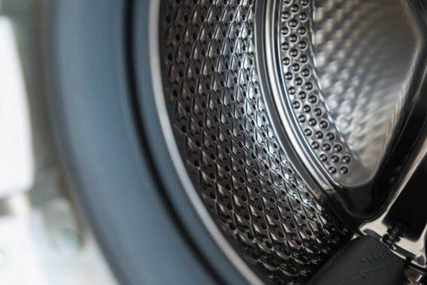 Καθαρίζεται μόνο του