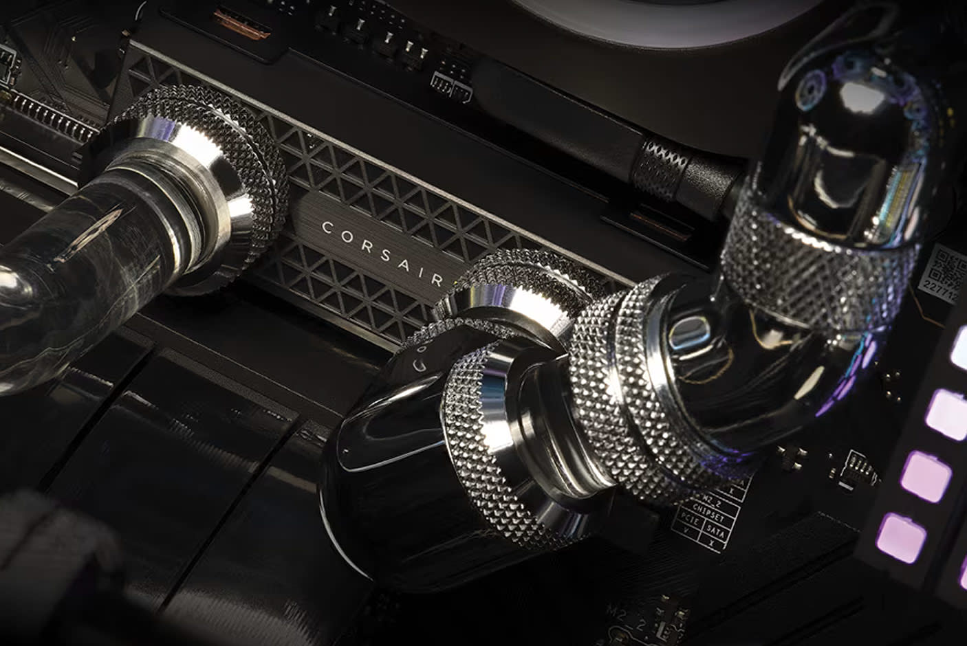 CORSAIR MP700 PRO PCIe Gen 5 x4 NVMe 2.0 M.2 Hydro X SSD