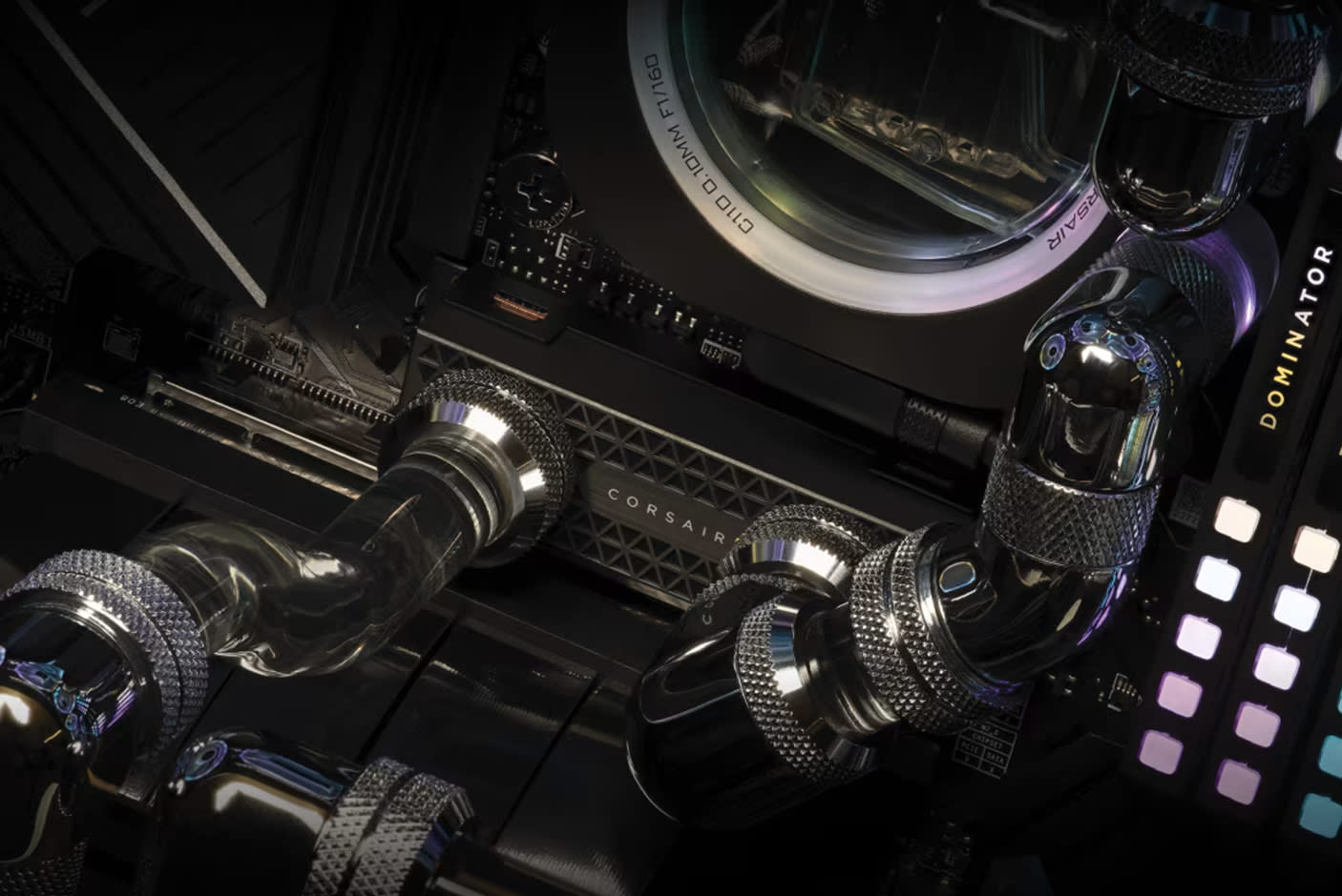 CORSAIR MP700 PRO PCIe Gen 5 x4 NVMe 2.0 M.2 Hydro X SSD