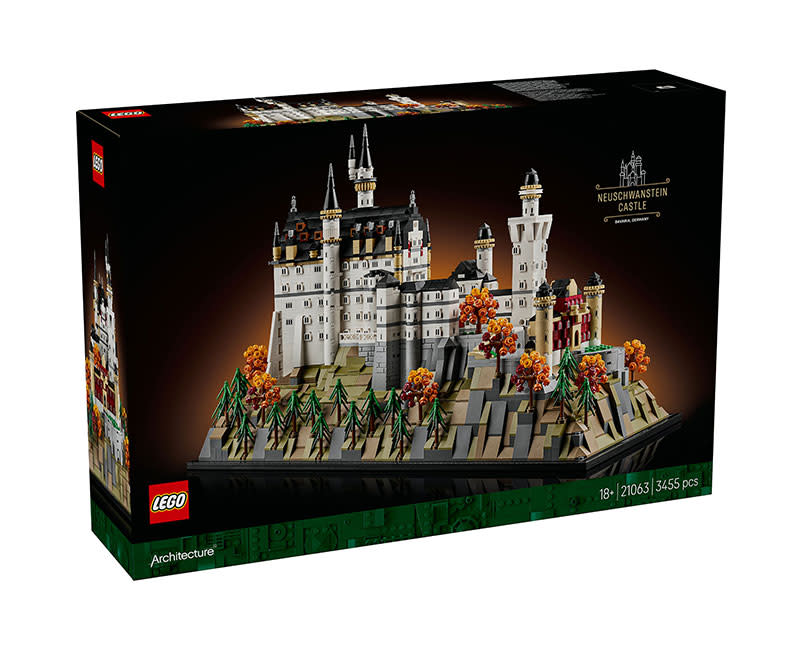 21063 Neuschwanstein Castle LEGO
