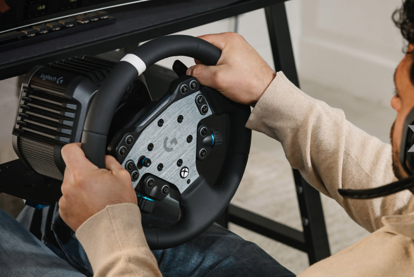 4315391-Tile-4-Spiral-Gears