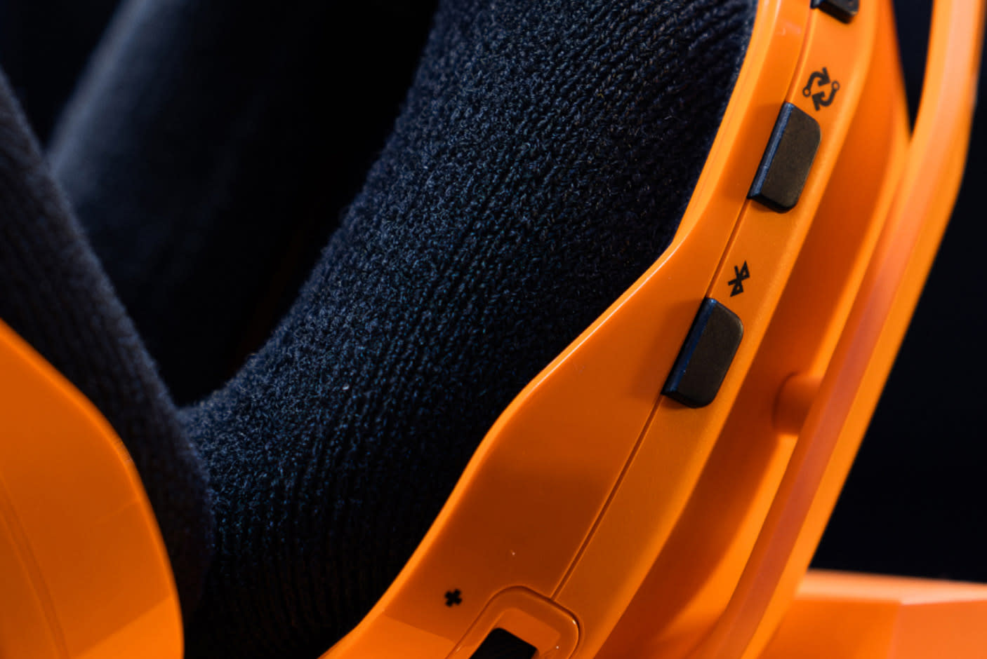 LIGHTSPEED + Bluetooth®