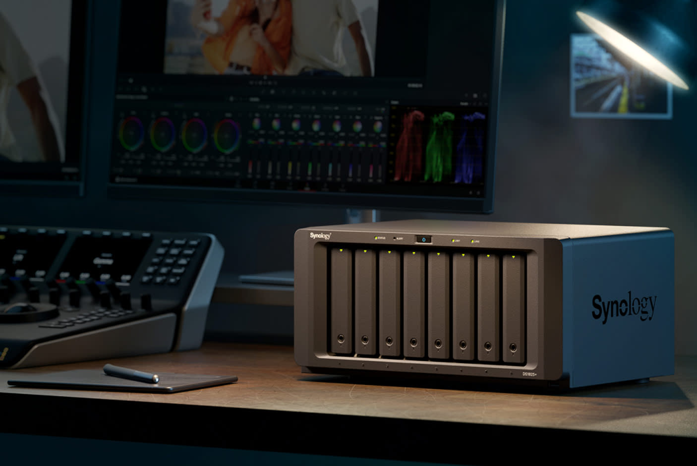 Synology DiskStation DS1825+ 