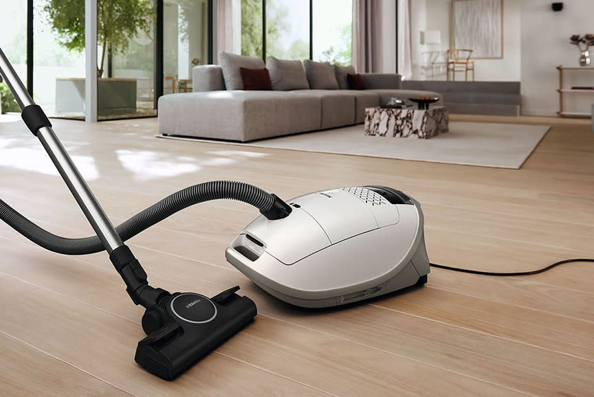 Miele Σκούπα Με Σακούλα 12562210 GuardM1