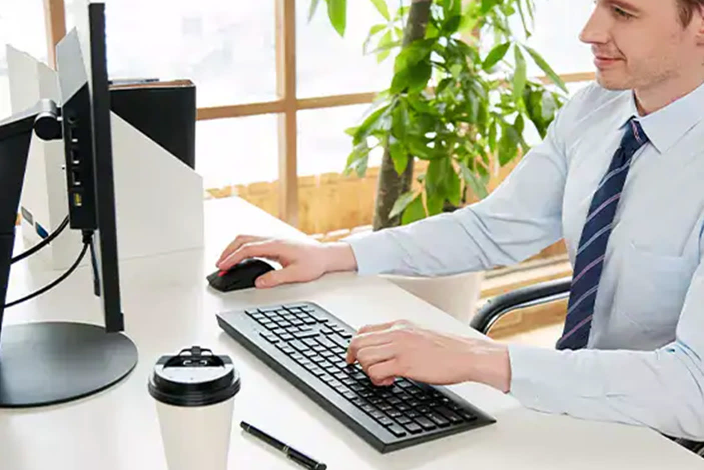 Lenovo Professional Wireless Keyboard & Mouse Combo 