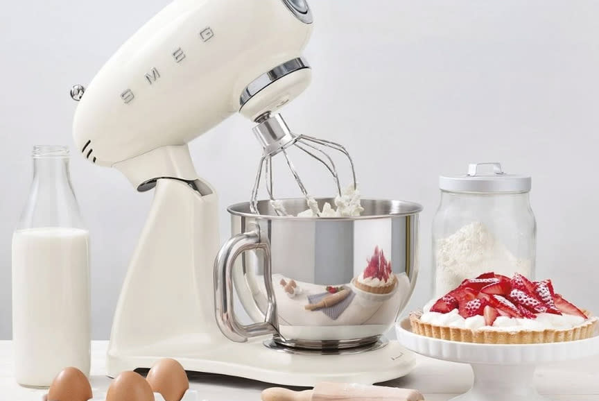 «Μιξάρει» τα πάντα!