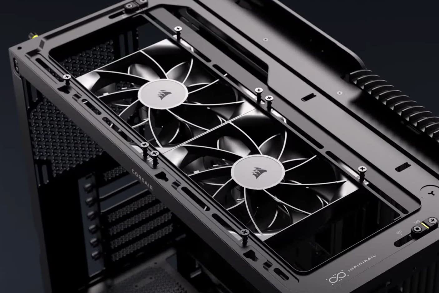 CORSAIR INFINIRAIL™