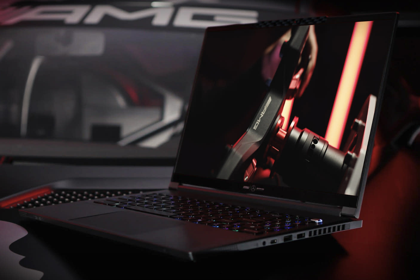 AMD Ryzen™ AI 9 HX 370