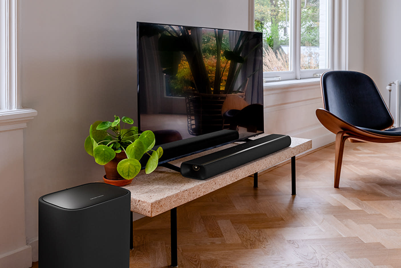 5011701-Tile-3-Compact-Design