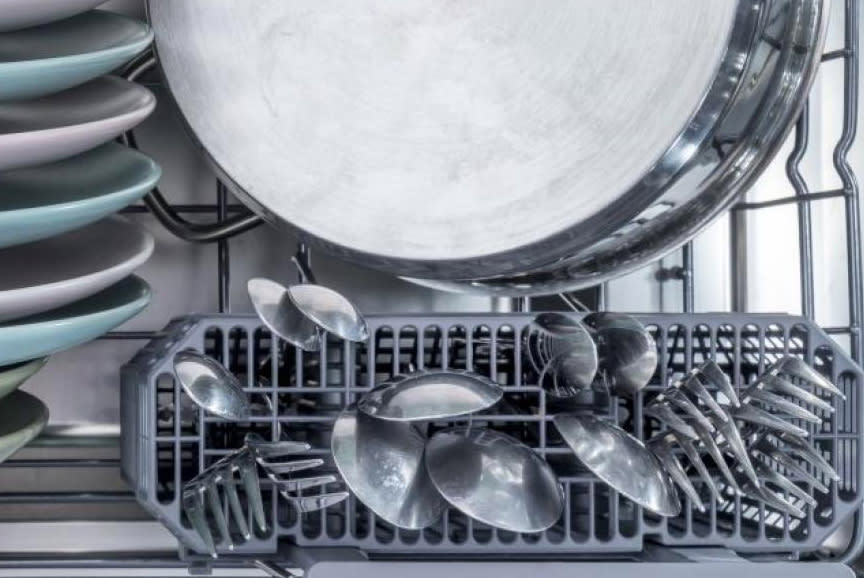 Hisense Πλυντήριο Πιάτων HS642E90X