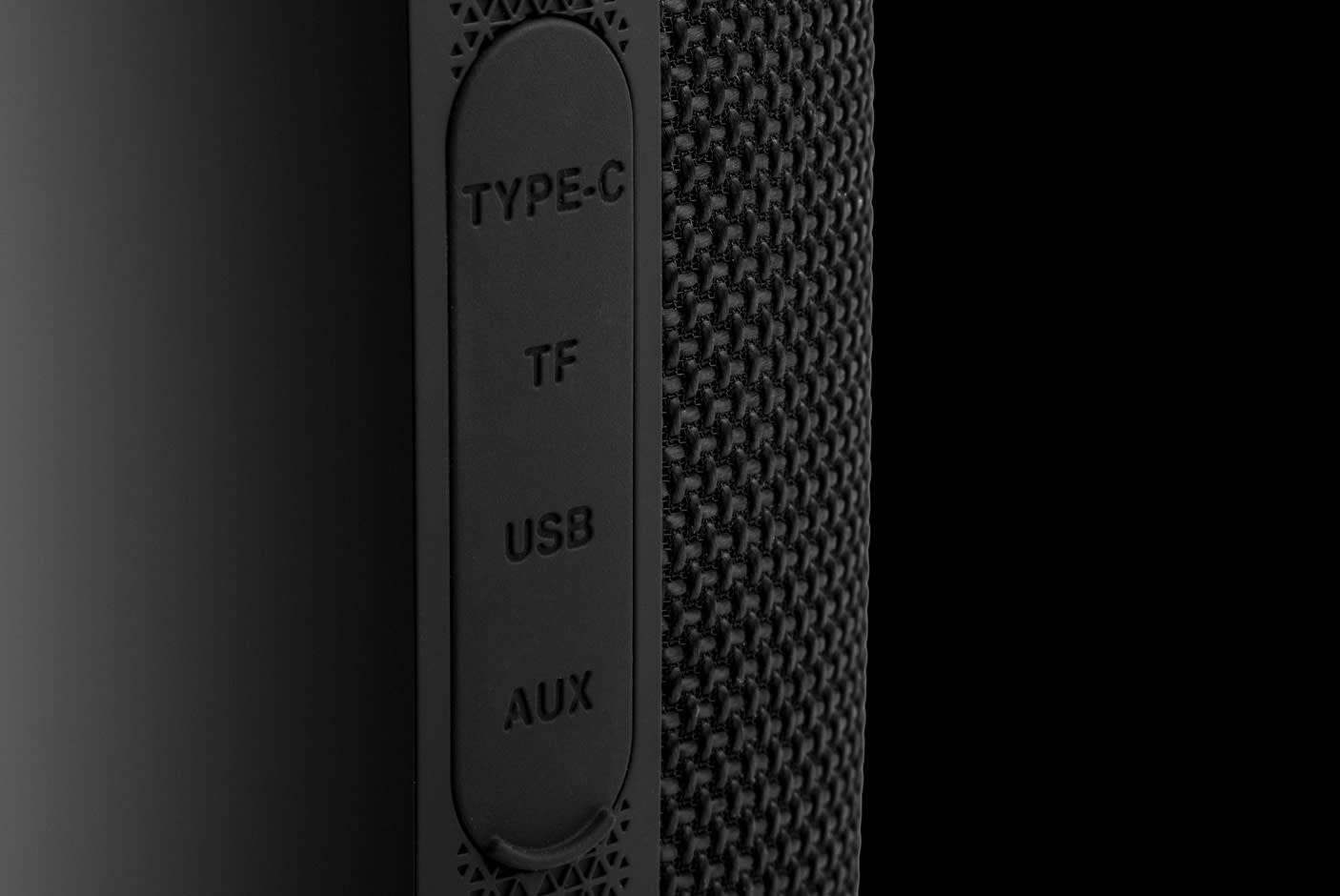 True Wireless Stereo (TWS)