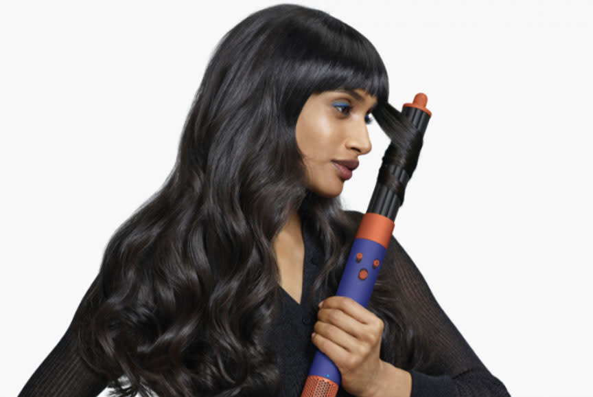 Φέρνει όλα τα απαραίτητα!