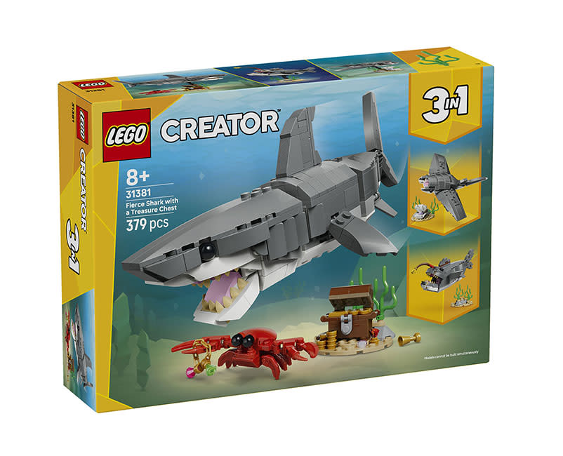 31381 FierceShark With A Treas ChestLEGO