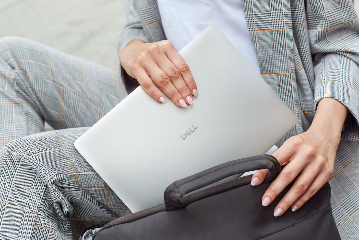 5041015-Tile-4-Modern-Mobility