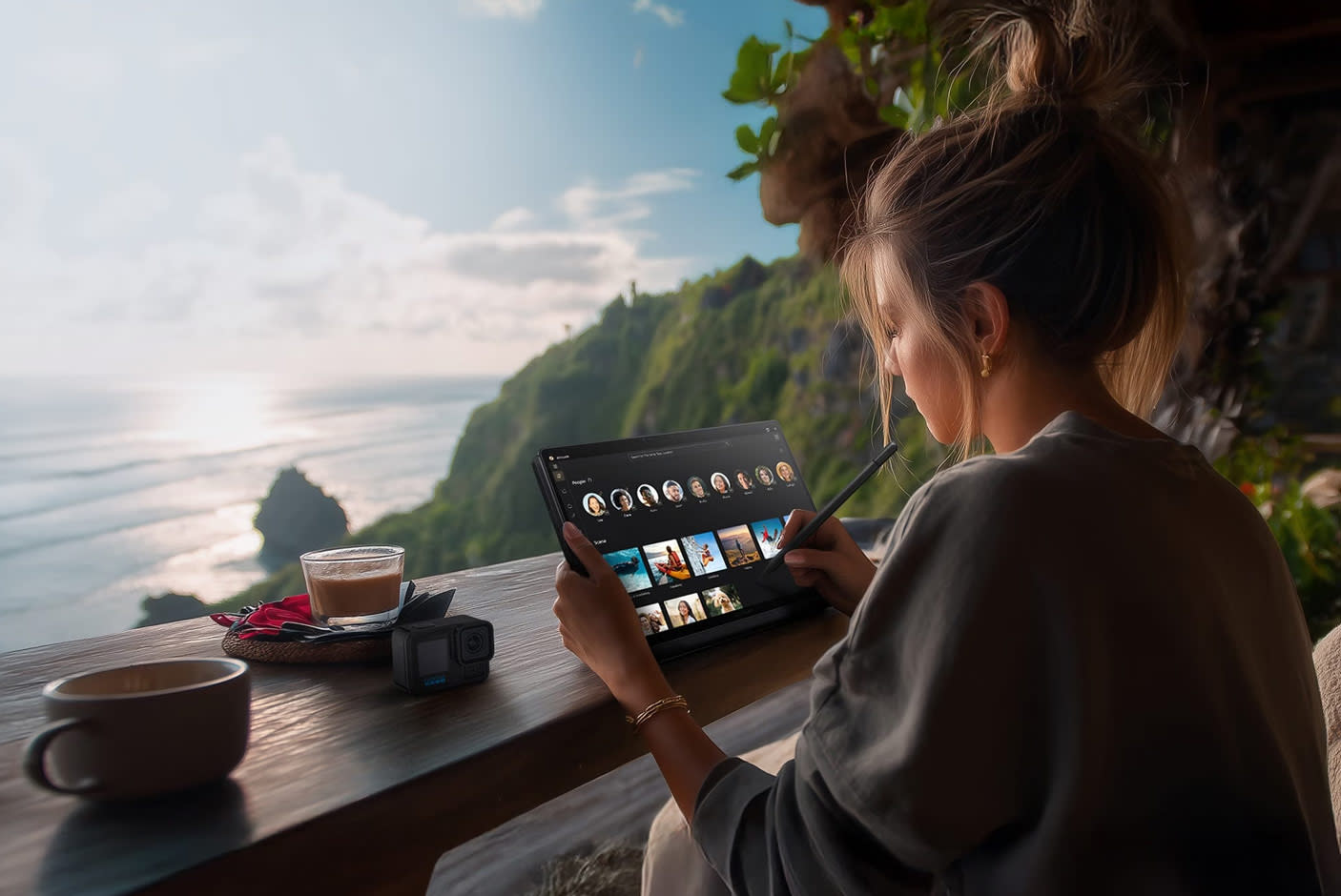 5015049-Tile-8-Your-AI-Companion