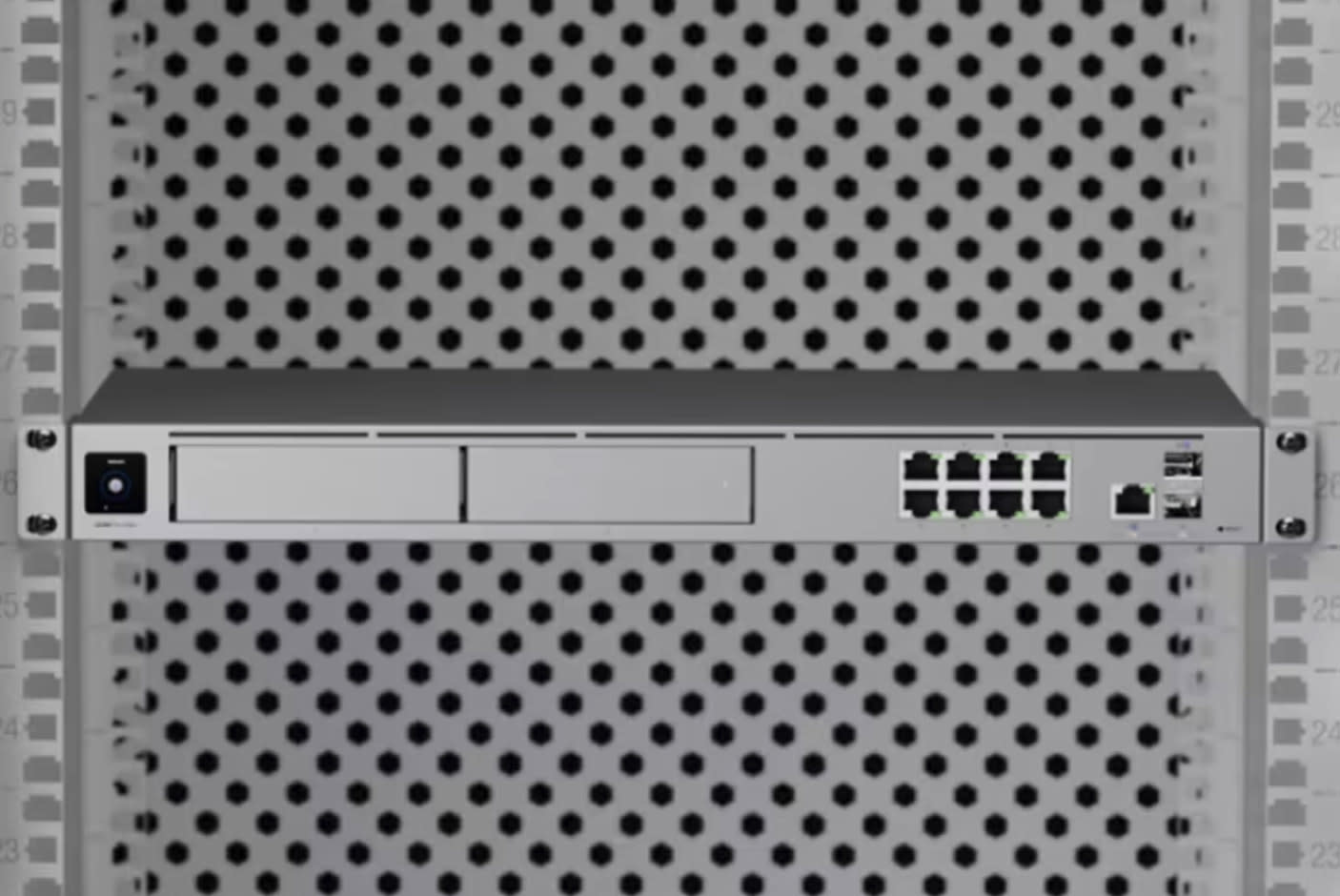 4775244-Tile-1-Powered-By-Ubiquity