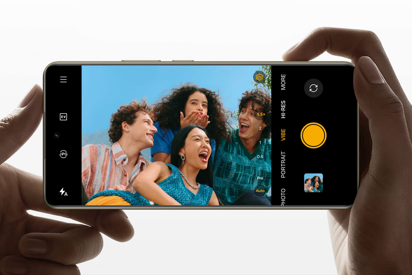 5050111-Tile-2-realme-Exclusive-Vibe