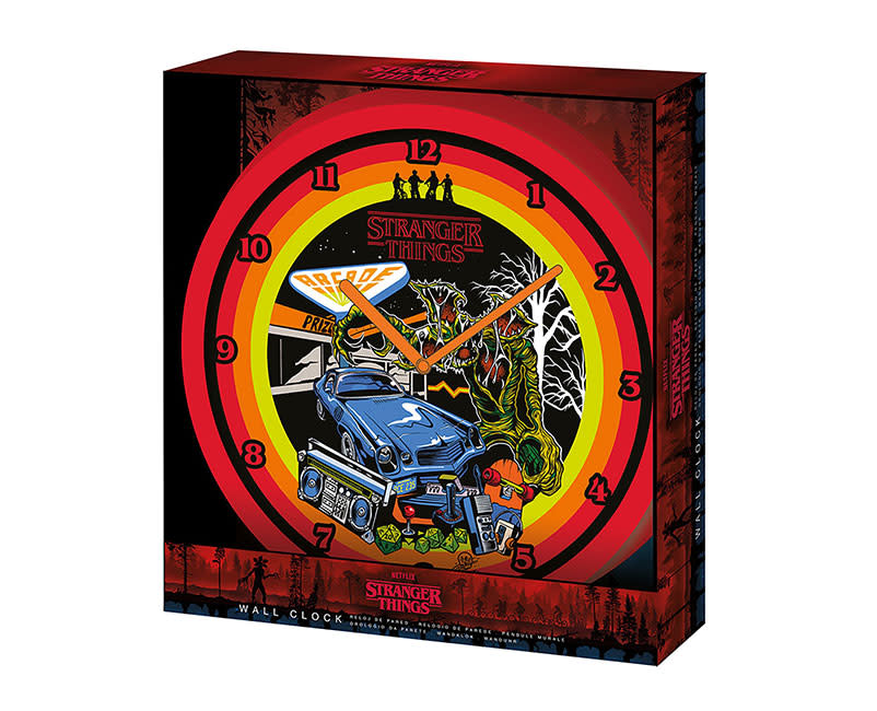 Dele - Stranger Things Clock