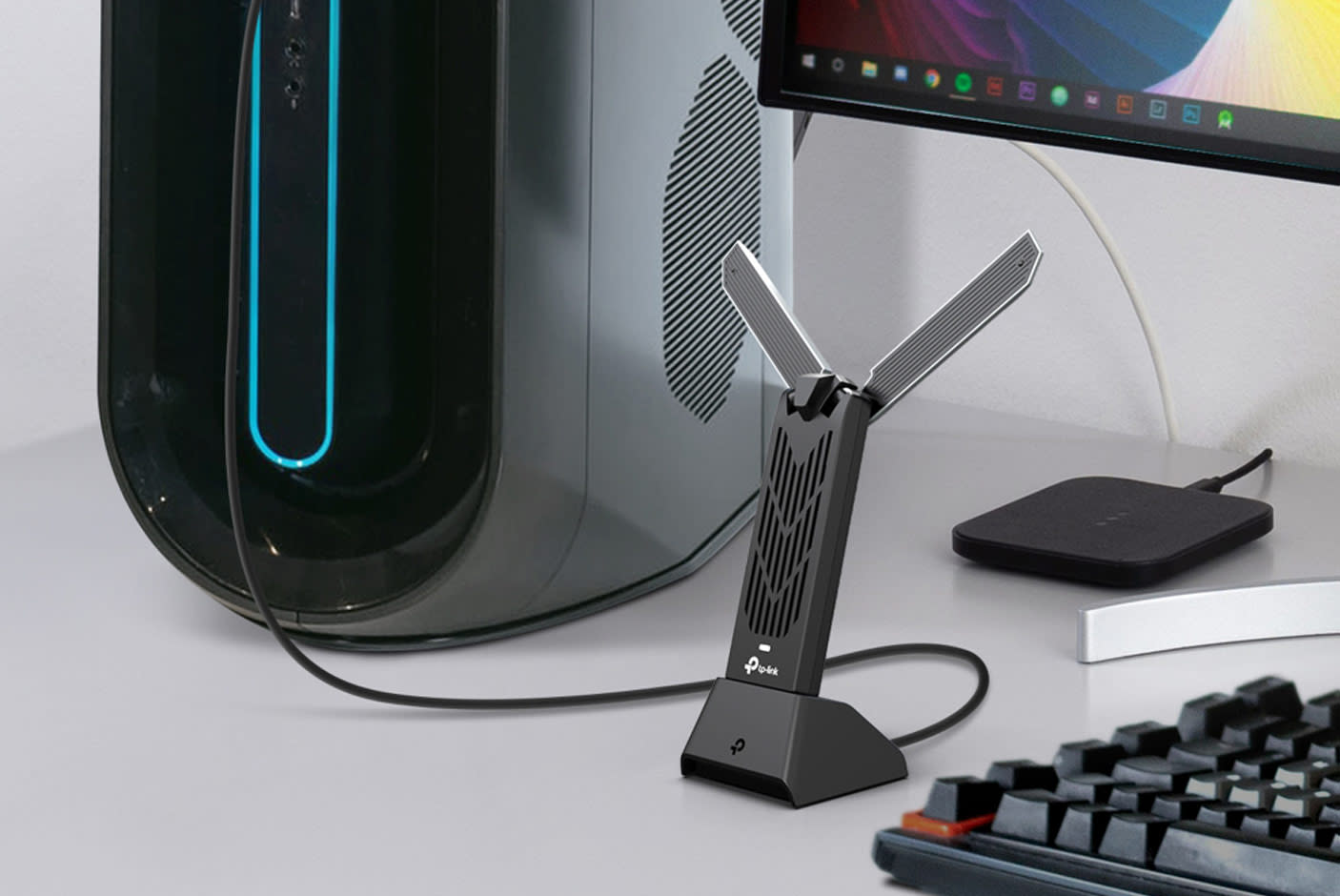 4897250-Tile-7-USB-Cradle