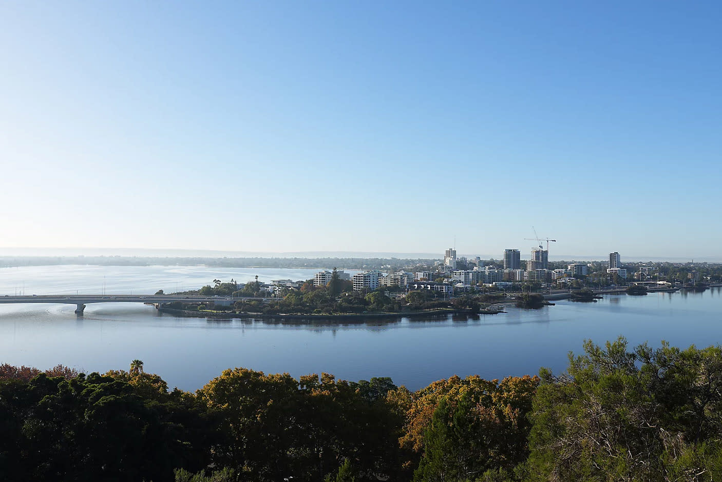 5073324-Tile-3-Stunning-4K