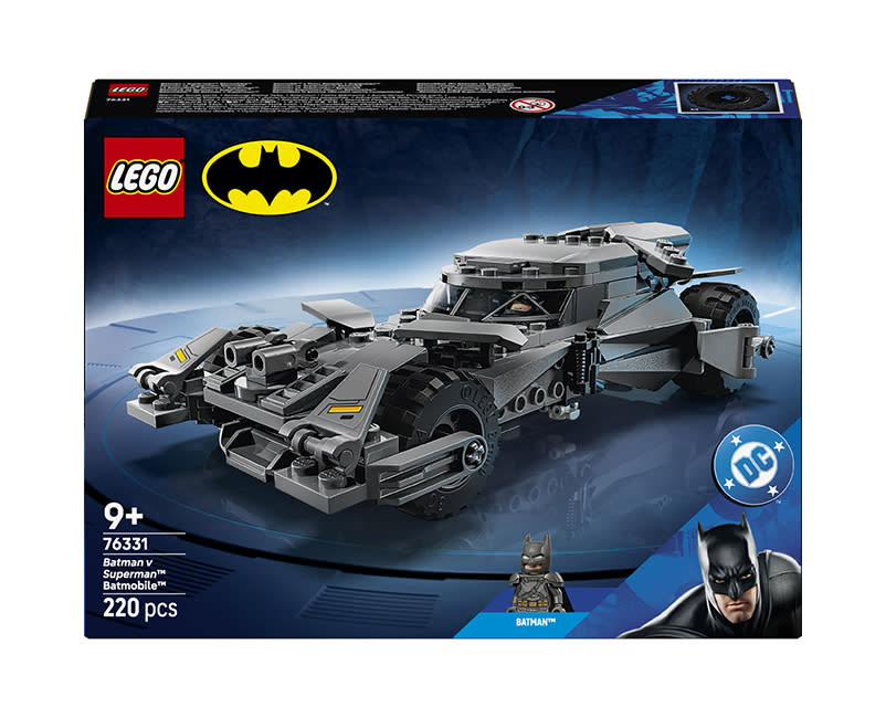 76331 Batman v Superman™ Batmobile™