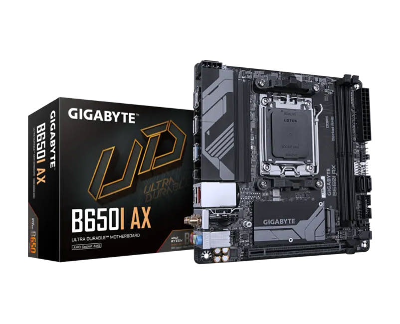 GIGABYTE B650I AX