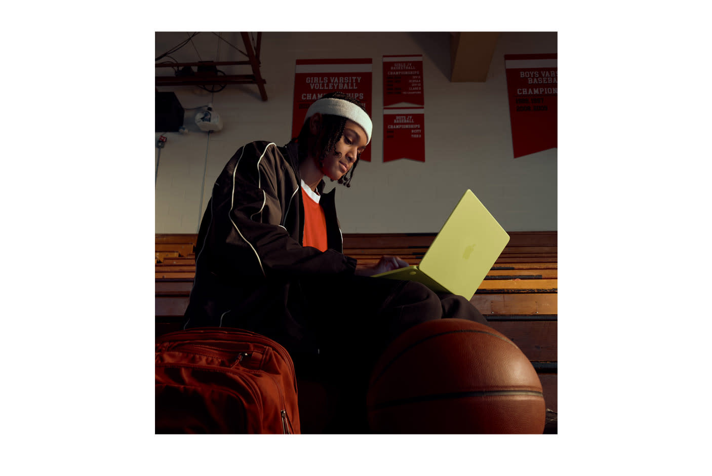 5093821-Tile-5-FaceTime-HD