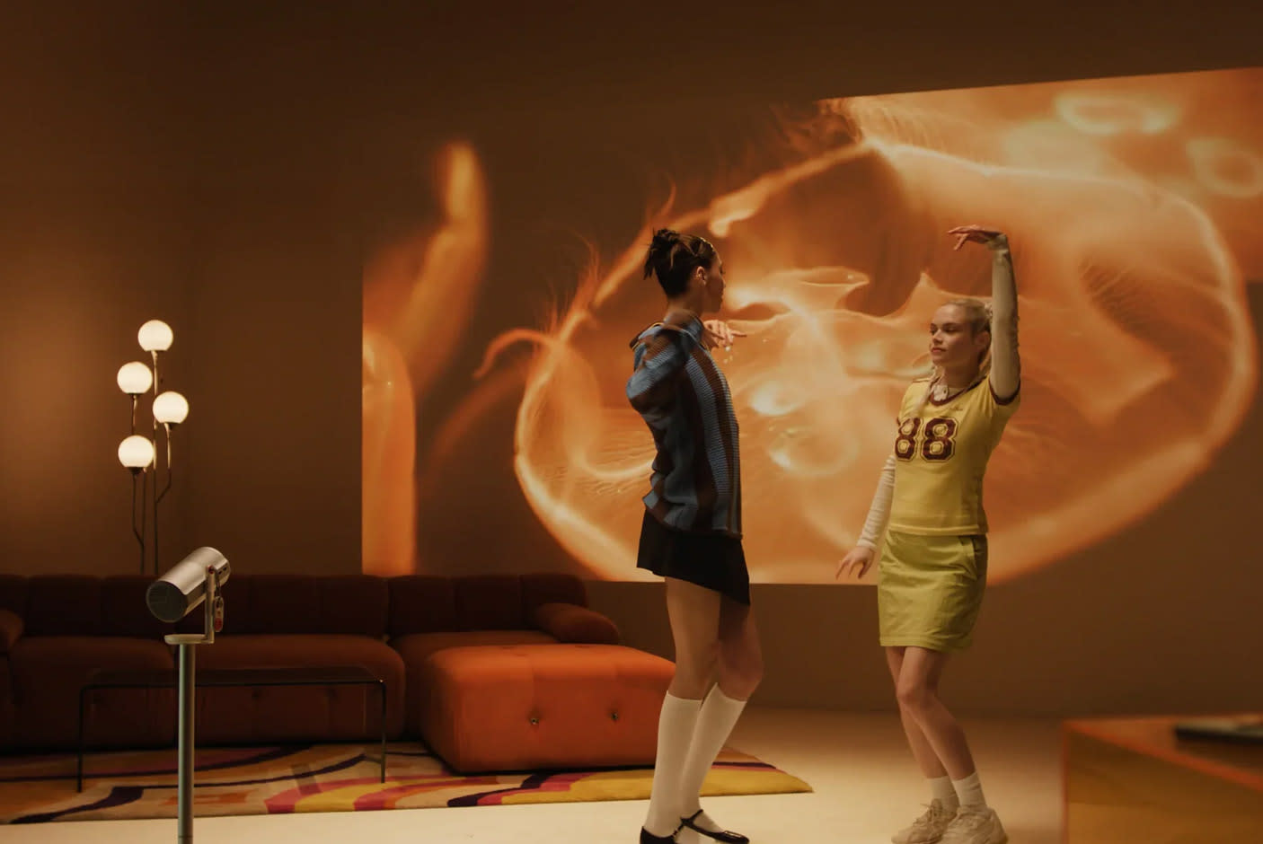 5098890-Tile-2-120-Gigantic-Screen